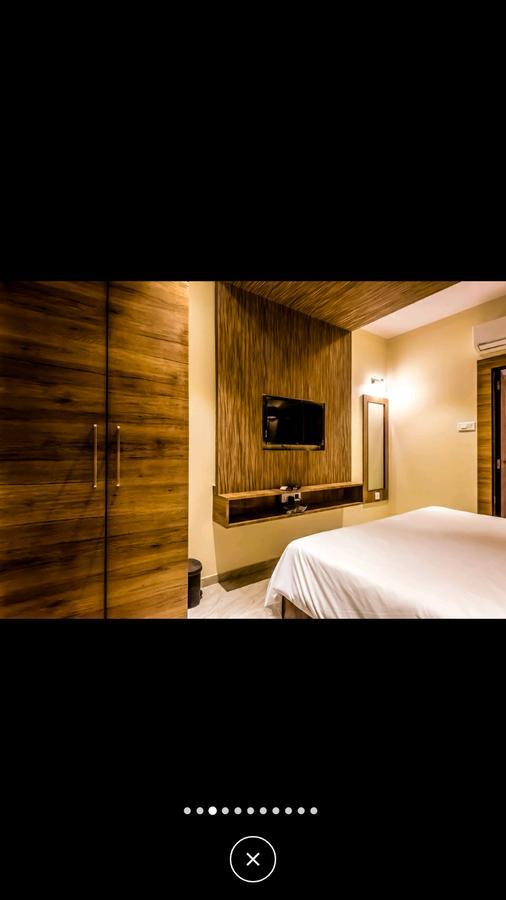 Hotel Gowri Sankar Ambāsamudram Extérieur photo